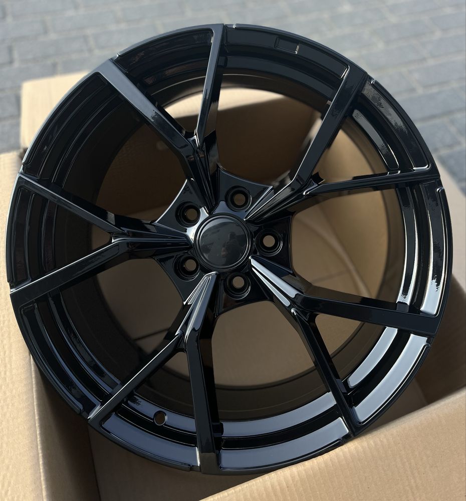 Alufelgi 19 VW Golf Caddy Touran Arteon Passat 5x112 Nowe R Line Felgi
