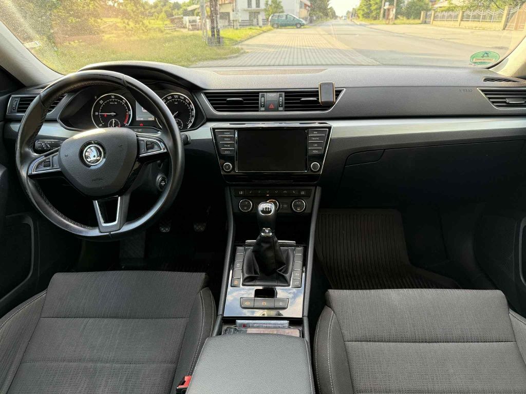 Skoda Superb 2.0 Tdi 190( rok 2015)