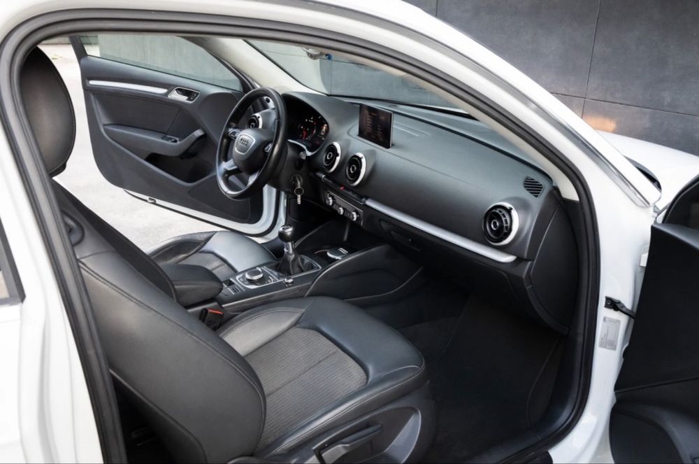 Audi A3 S-line 1.6 TDI 2013