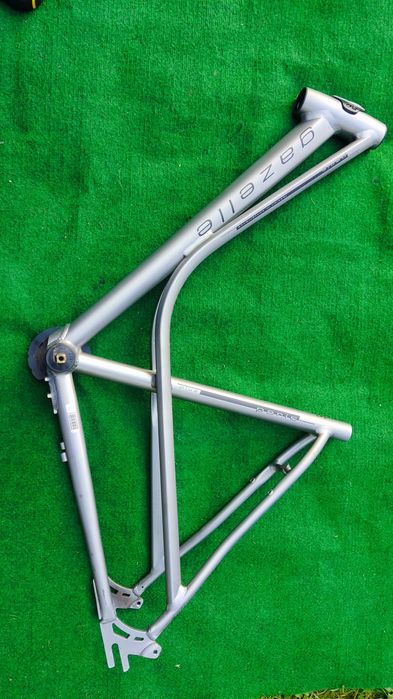 Rama rowerowa Gazelle Paris Plus