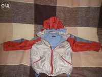 Продам куртку демисезонную на мальчика (рост 110- 122 см)
