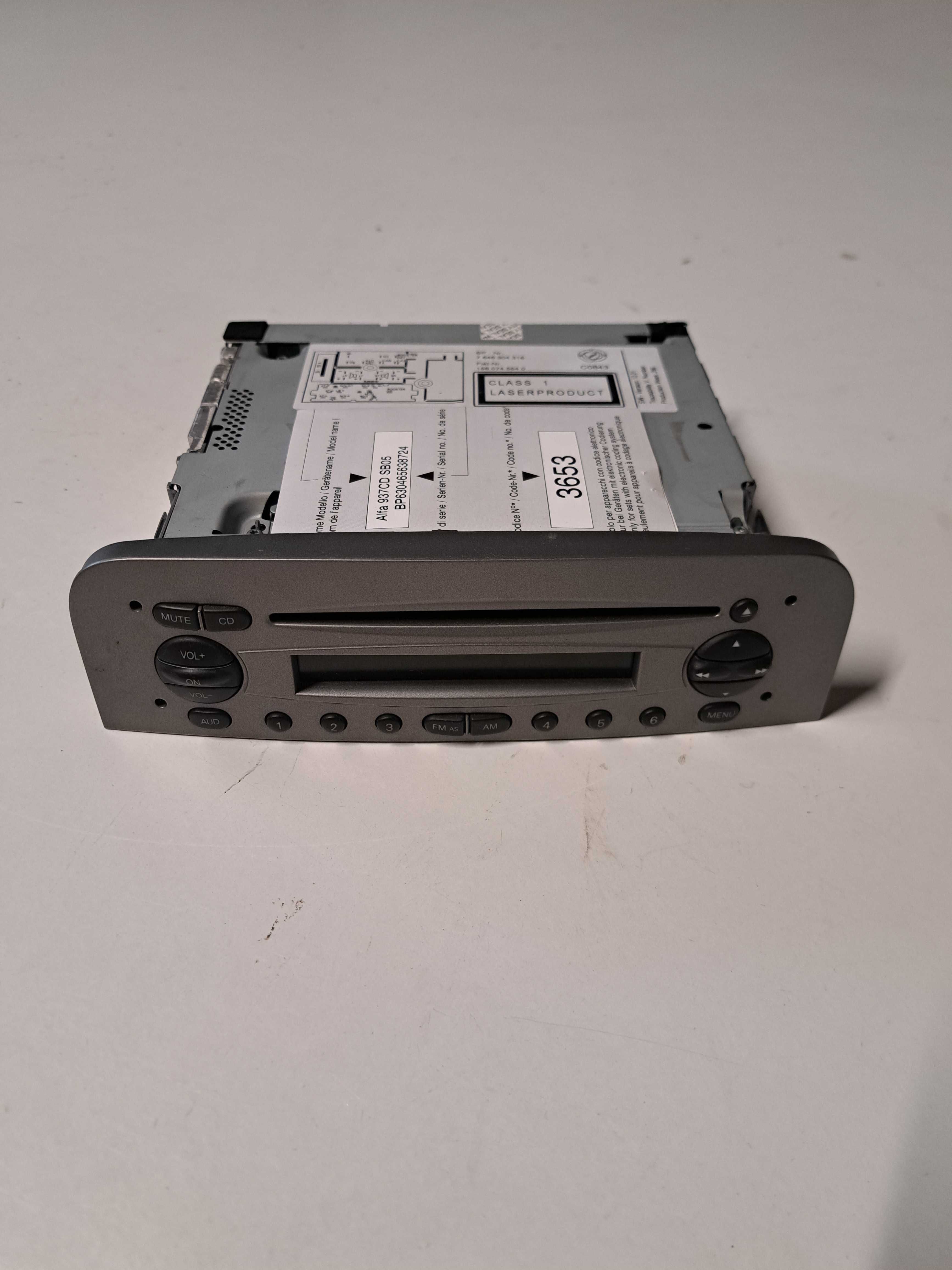 RADIO ORIGINAL ALFA 147 + PARROT