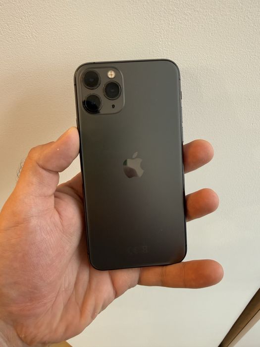 iPhone 11 PRO 256gb  неверлок айфон про 256 гб