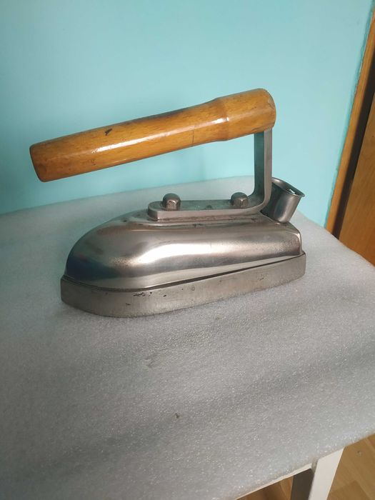 Stare żelazko krawieckie - waga 5kg