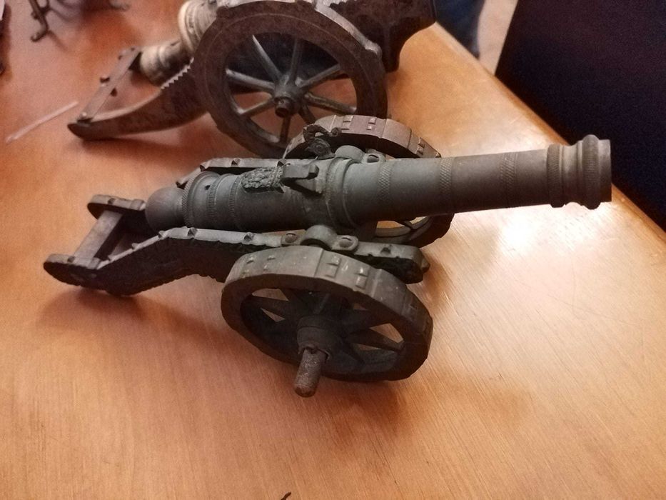 Canhões militares em bronze com brazões - 3 réplicas antigas