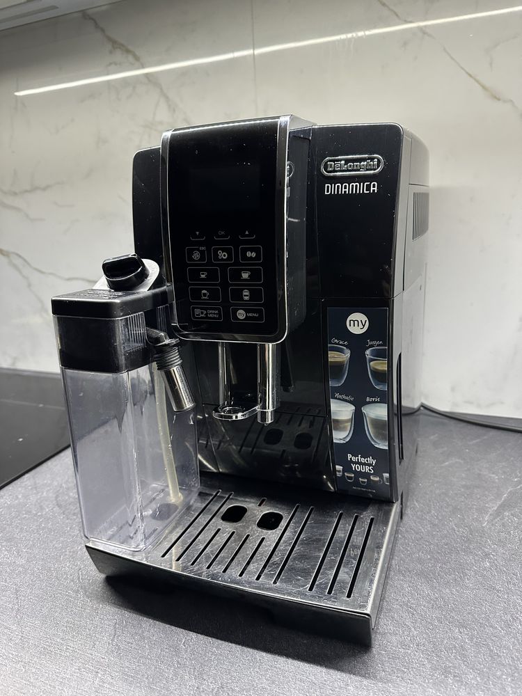 Кофемашина DELONGHI