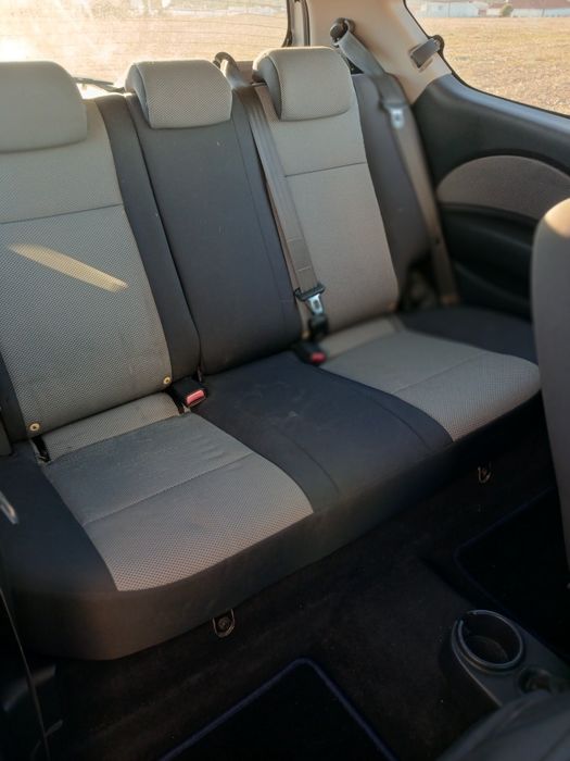 Chevrolet Aveo 2009 com 100 mil km