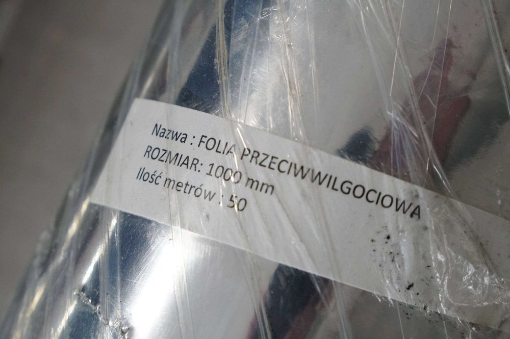 Folia przeciwwilgociowa izolacyjna Szer. 100cm Długość 50m + 15m 65m2