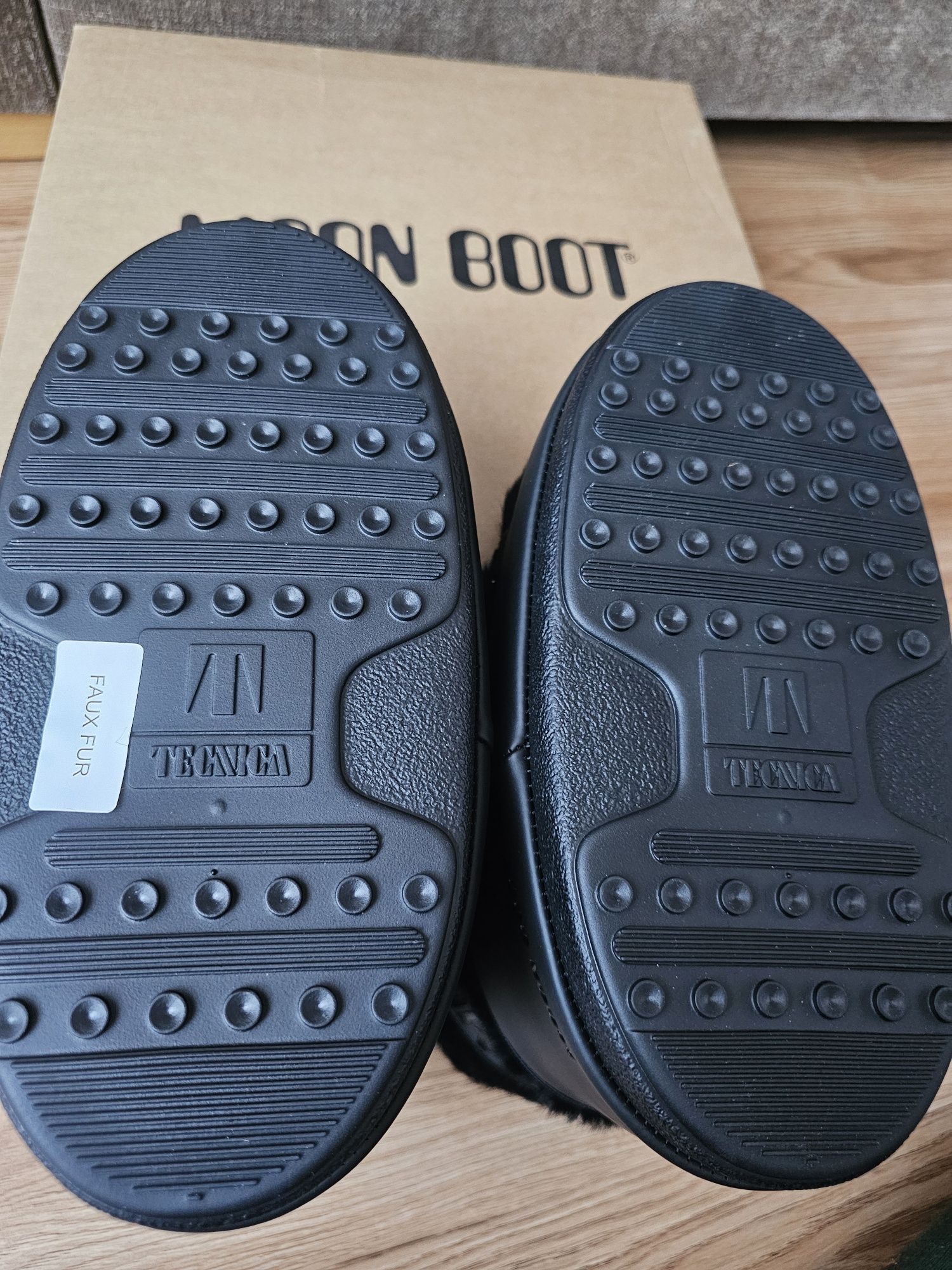 Śniegowce Moon Boot
