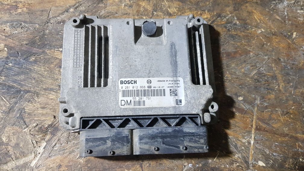 Komputer sterownik silnika 1.9 z19dt z19dth opel vectra c signum DM