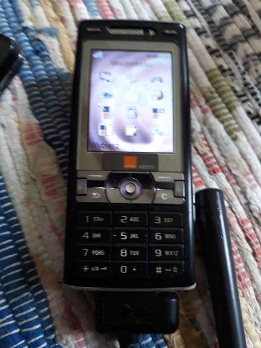 Sony  Ericsson k800 i