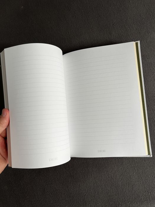 Новий стильний записник Christian Dior