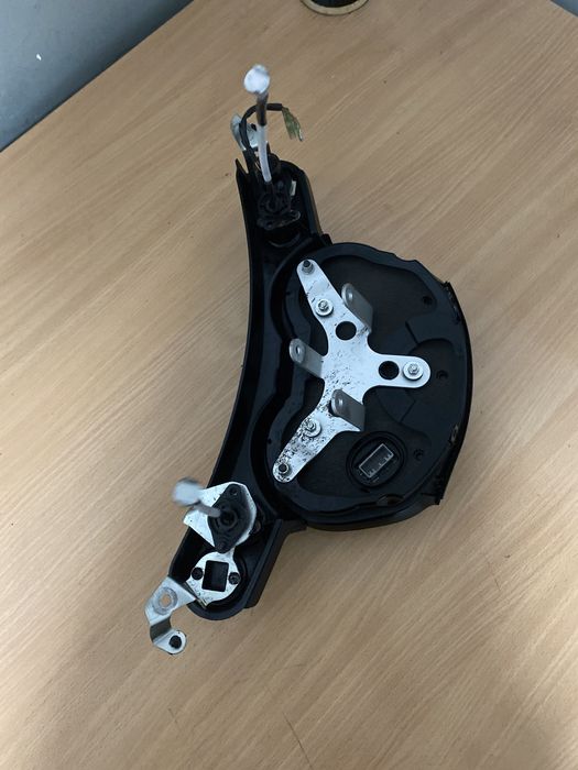 Kawasaki GTR 1400 Licznik osłona wypełnienie licznika zapalniczki kokp