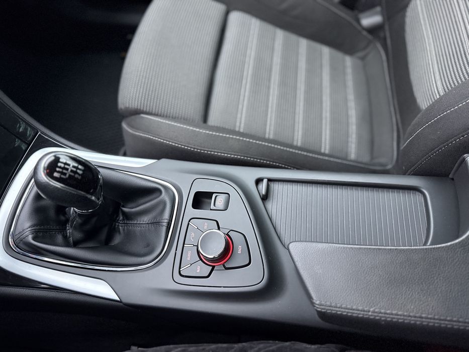 Розмитнений Opel Insignia з Німеччини