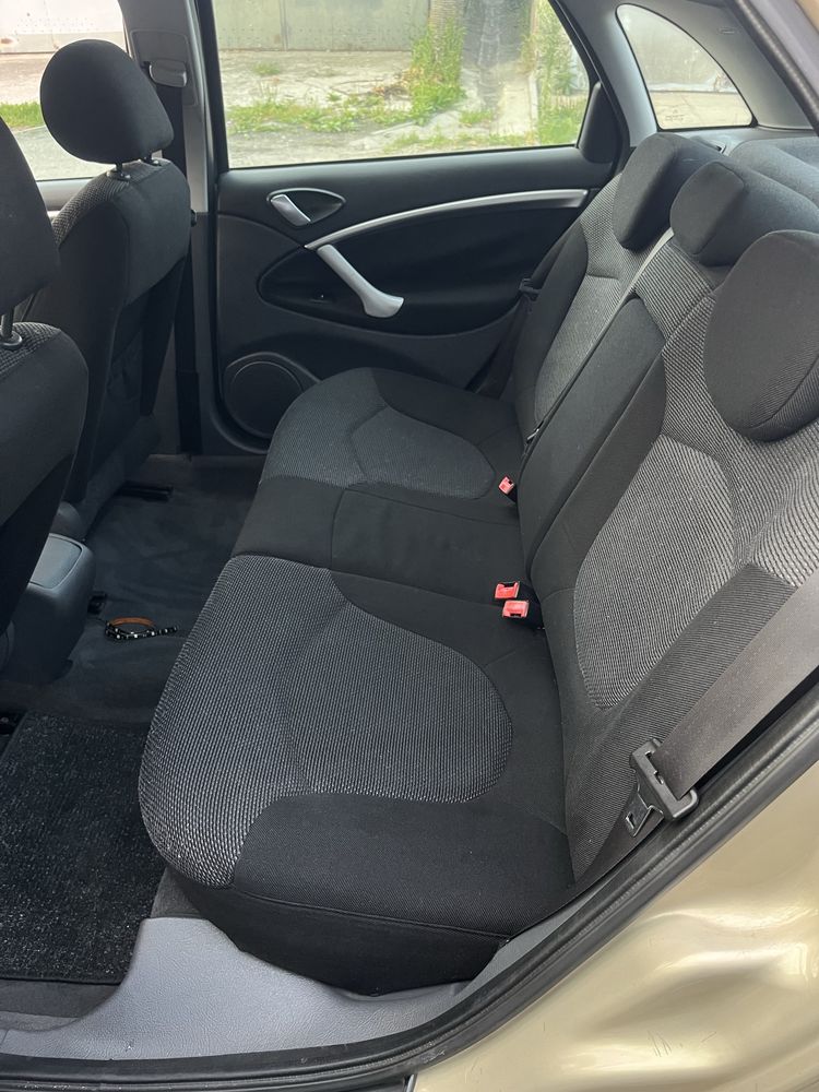 Citroen c5 2.0 benzyna xenon el lusterka tempomat .