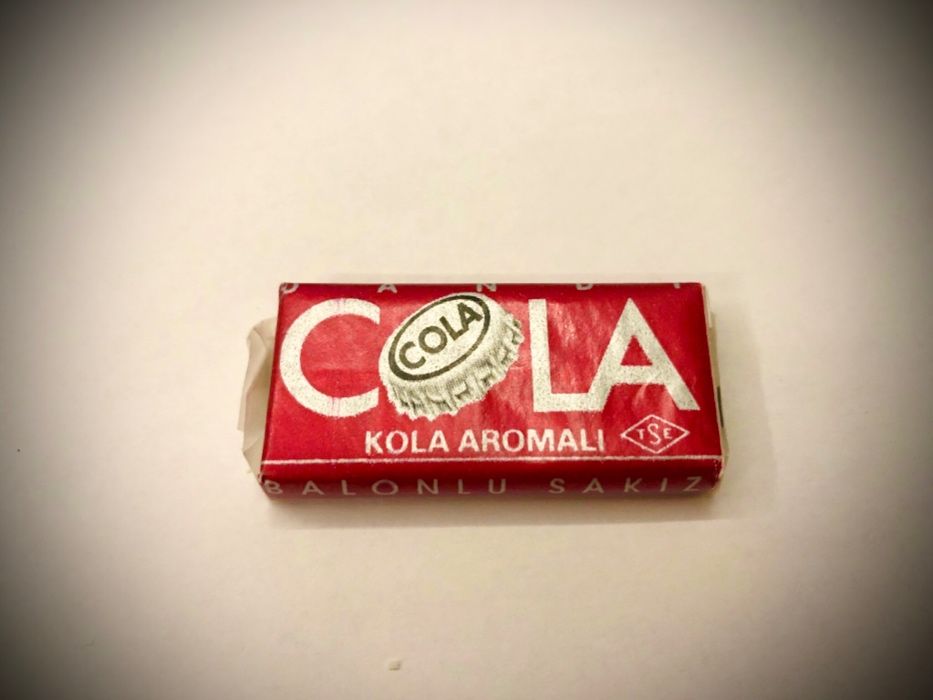 COLA. Оригинал. Жвачка. Жевательная резинка 90-х.