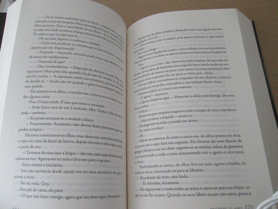 Mais Negro de E L James (Oferta de portes)