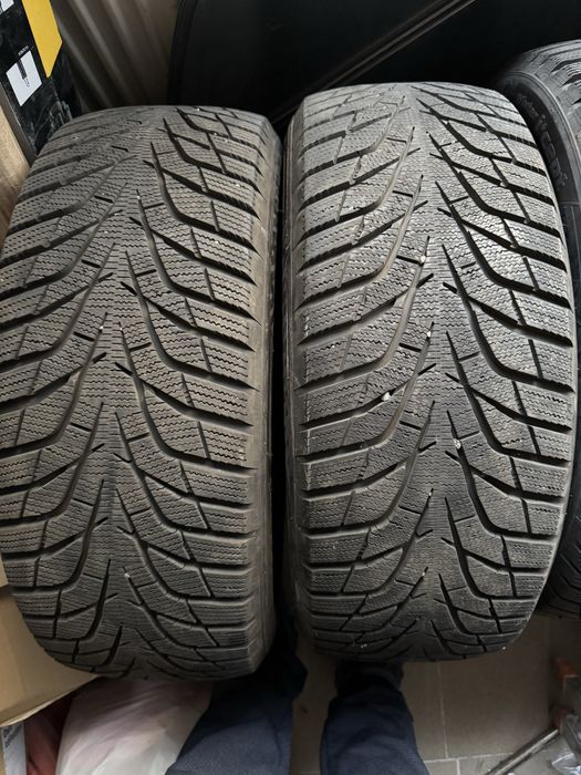 Шини Hankook 225/55 R17