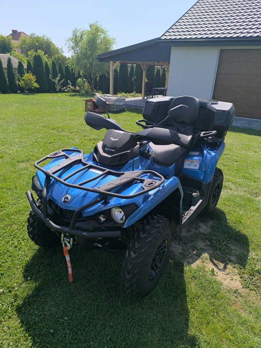 Quad Can-am Outlander max 650,570 4x4 w nowym stanie Kymco Grizzly 700