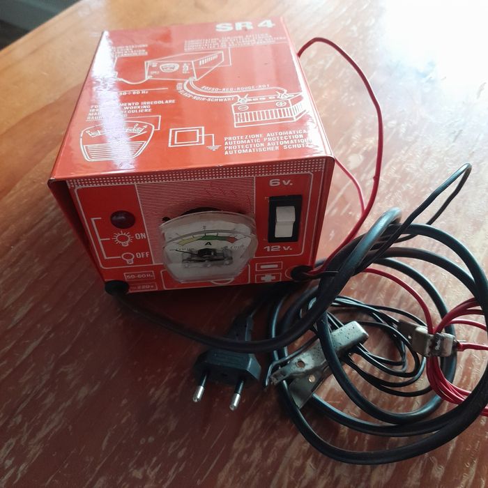 Carregador de baterias