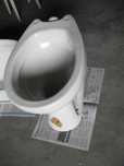 Sedes WC, umywalka gratis