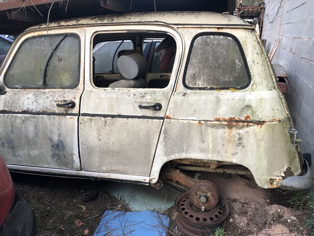 Renault 4 L peças ou restauro