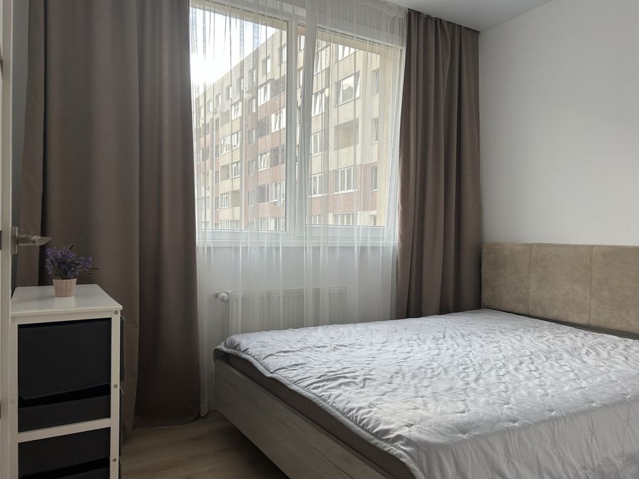 Подобова оренда квартири в новобудові Угорська