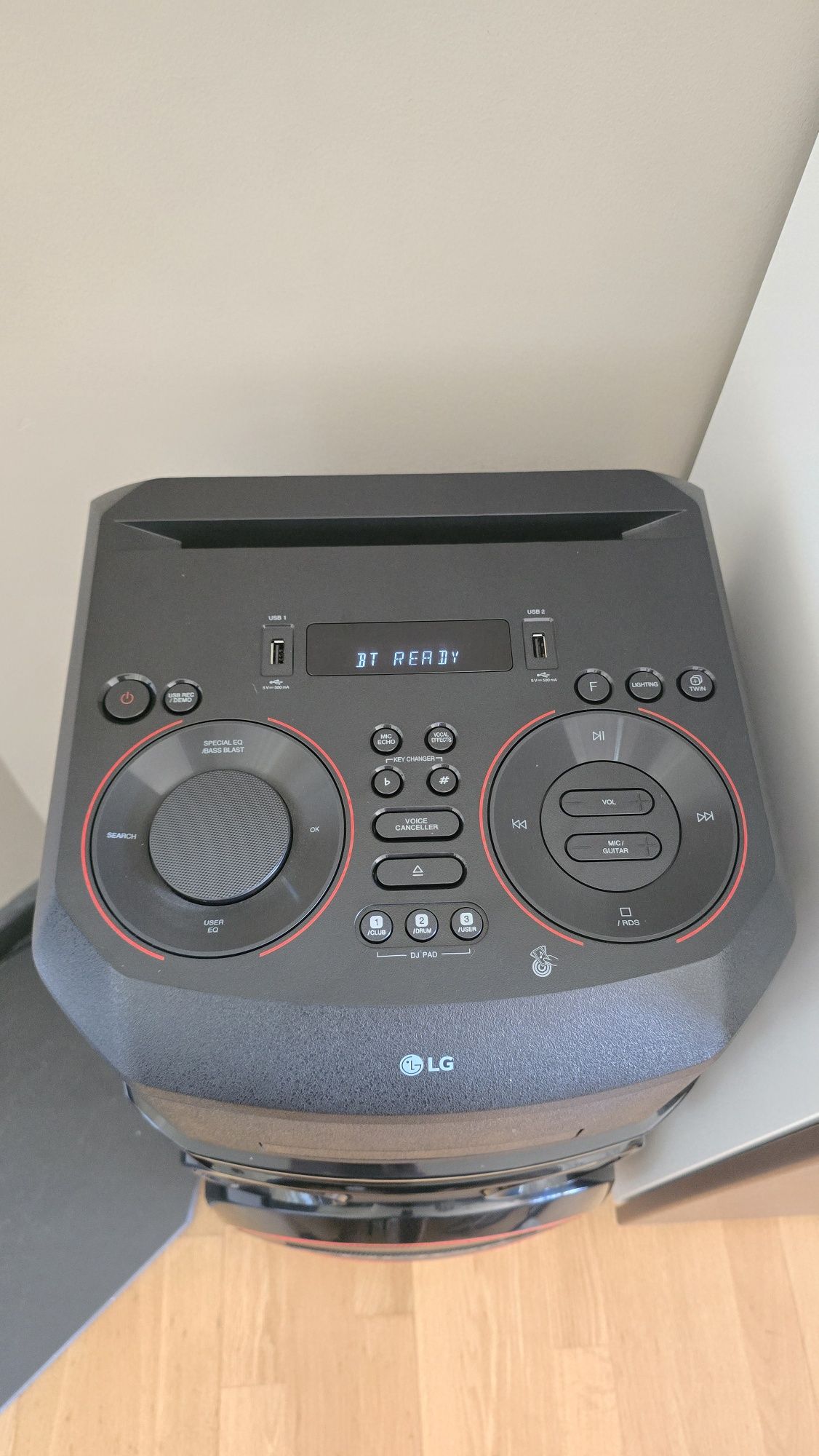 Coluna LG XBOOM ON7, 500W, DJ, Karaoke, Sound Sync, Bluetooth, USB, li