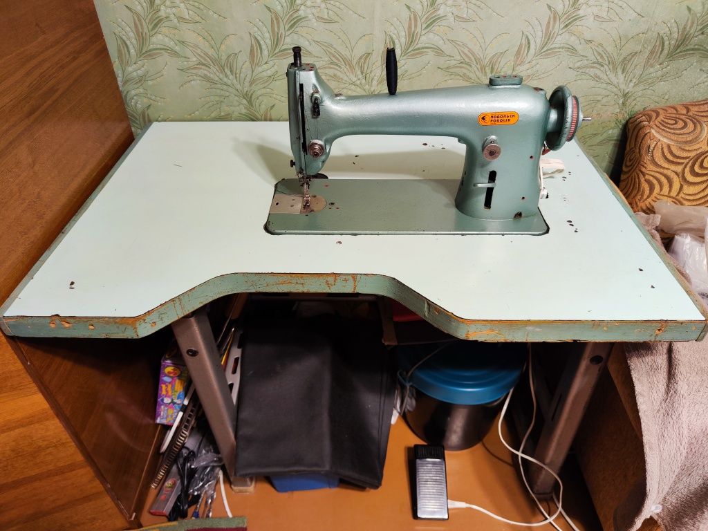 Промышленная швейная машина ПМЗ 22