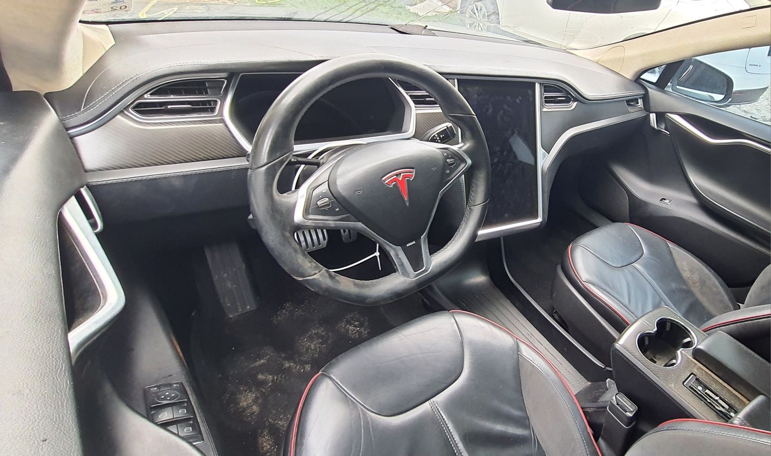 Розборка Tesla Model S P85 Performance