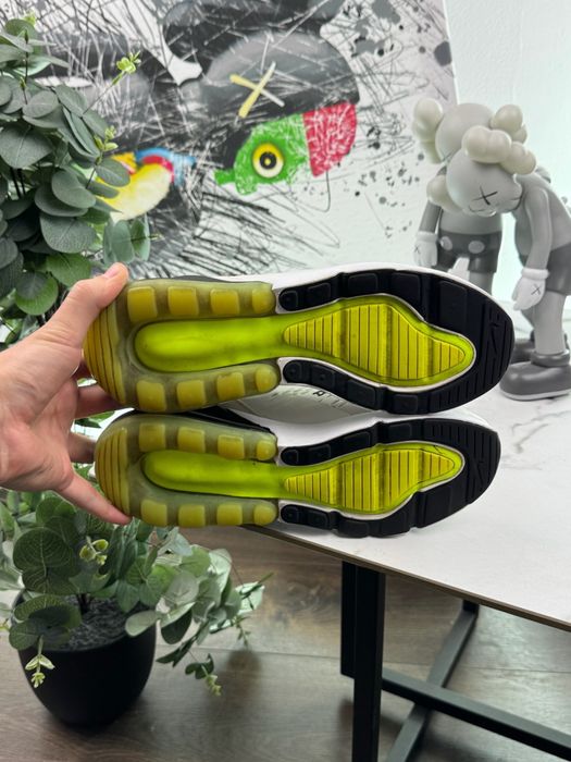 Кросівки Nike Air Max 270 40 розмір Е6675