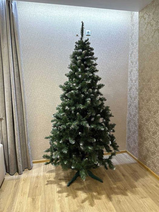 Ялинка 2.30метра