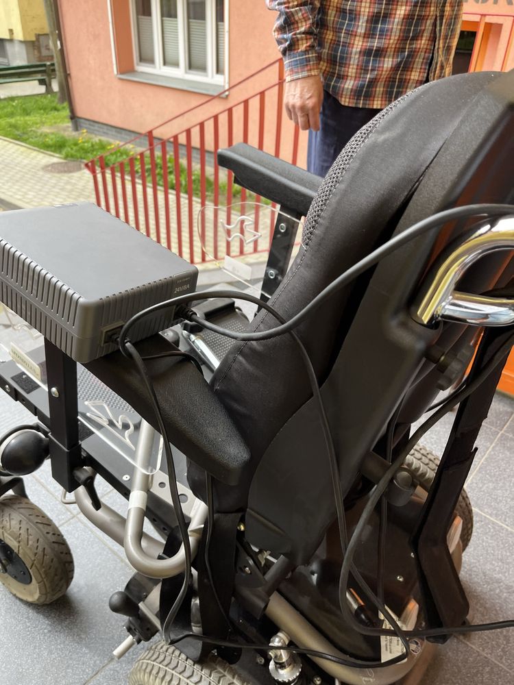 Wózek inwalidzki elektryczny STAN IDEALNY