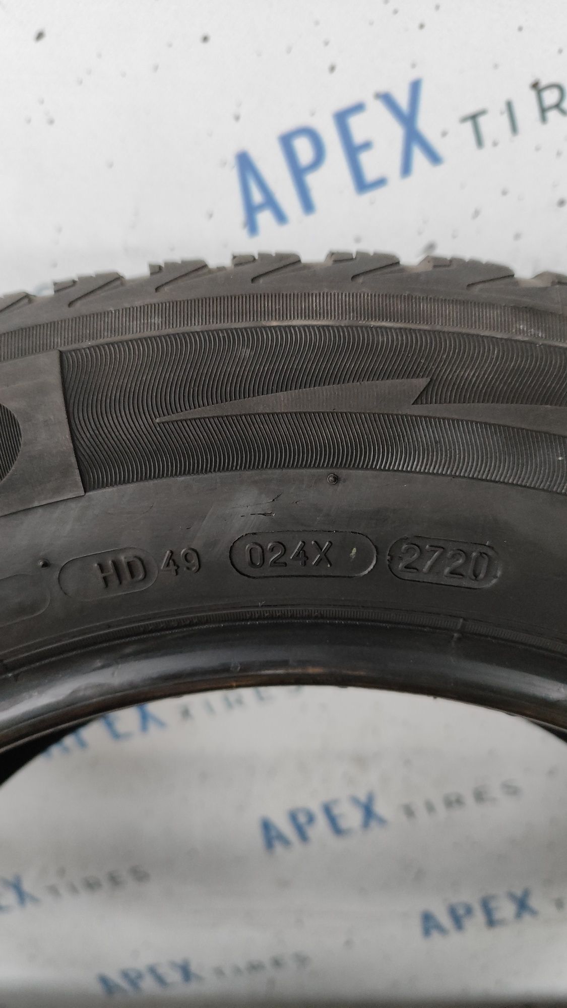 Зимові шини Michelin 215/60 R16 215*60 16 Alpin A4