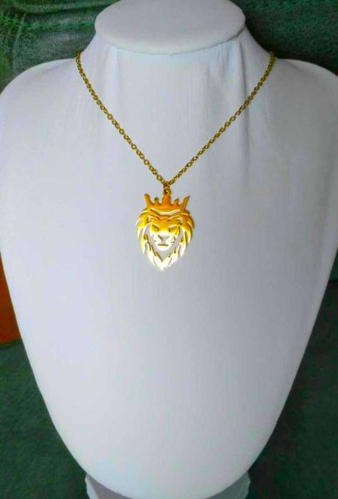 Colar Aço Dourado c/ Leão NOVO
