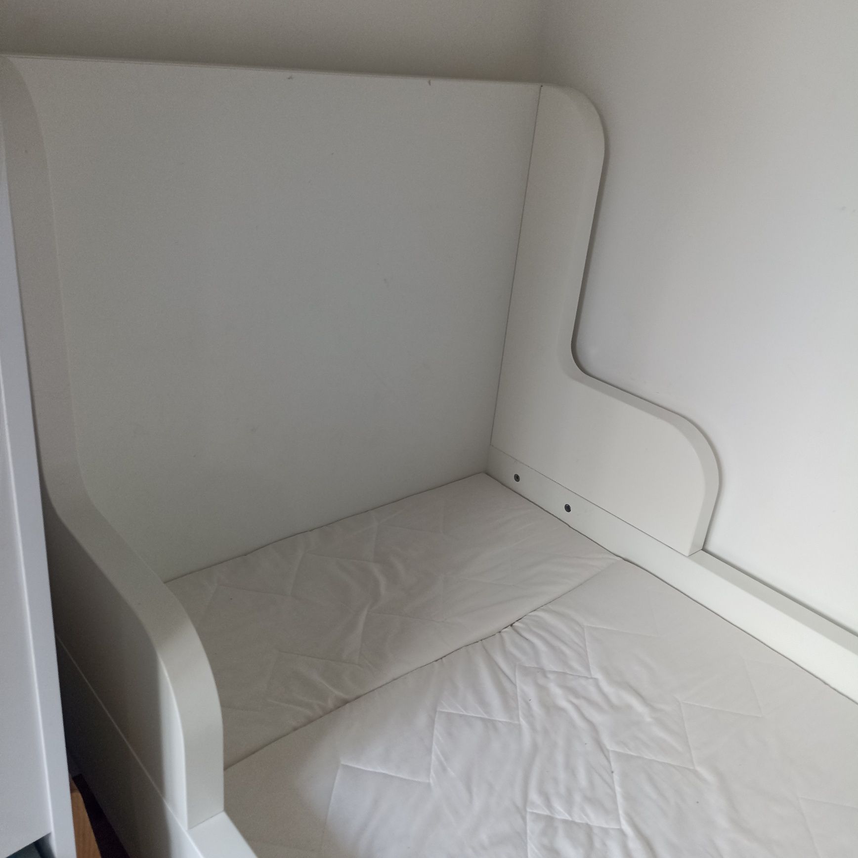 Łóżko Ikea Busunge rozsuwane