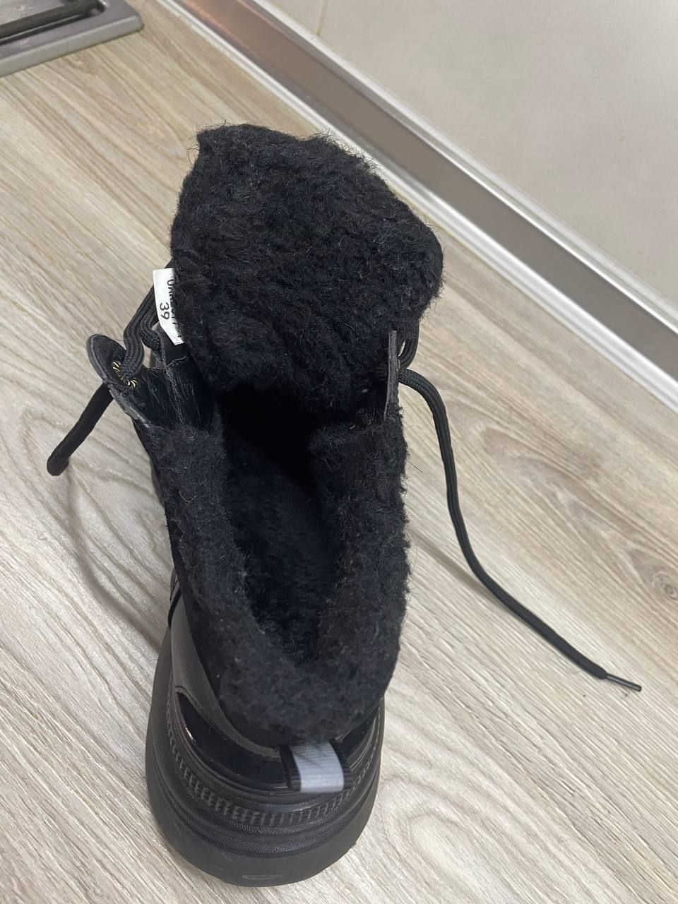 Зимние женские жіночи 39 размер зимові ботінки ботинки кроссовки крос