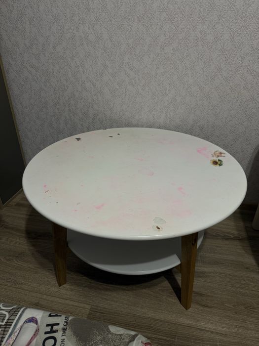 Продаю журнальный столик