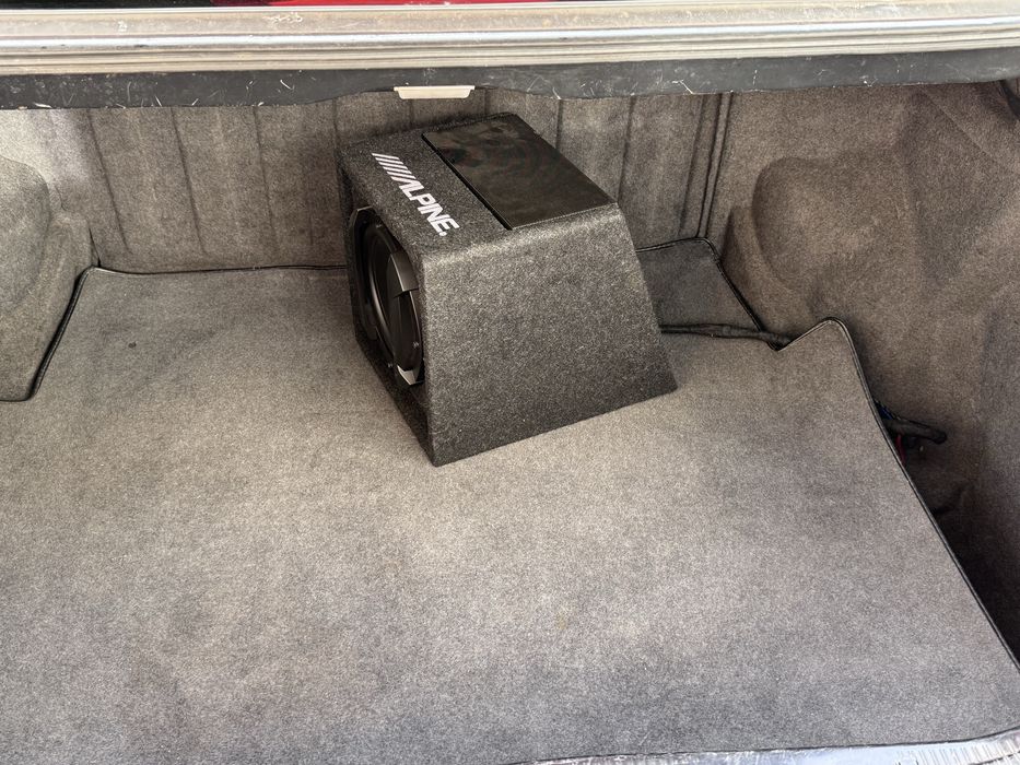 E Klasa e220 Mercedes W124 ładny baleron :)