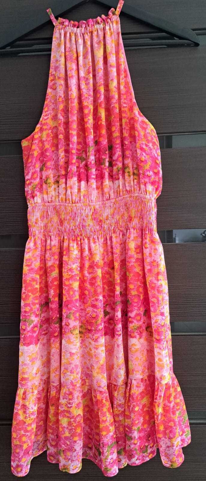 Sukienka marki Zara Basic - rozmiar M