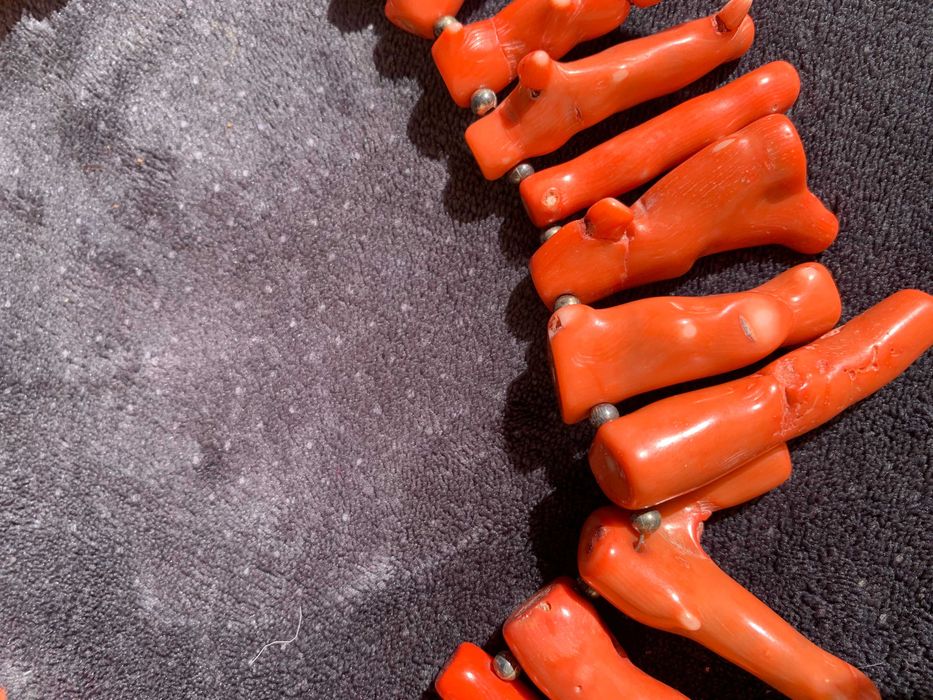 Piękne korale z prawdziwego korala, waga 404 gramy