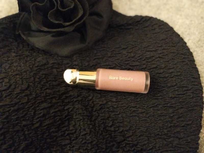 Soft Pinch Liquid Blush - Róż w płynie Rare Beauty