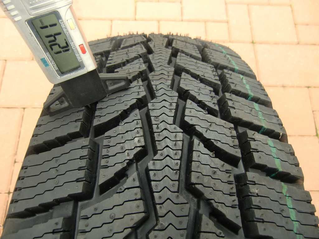 Opony ZIMOWE NOWE bieżnikowane 225/70R15C BUS gęste na cały rok