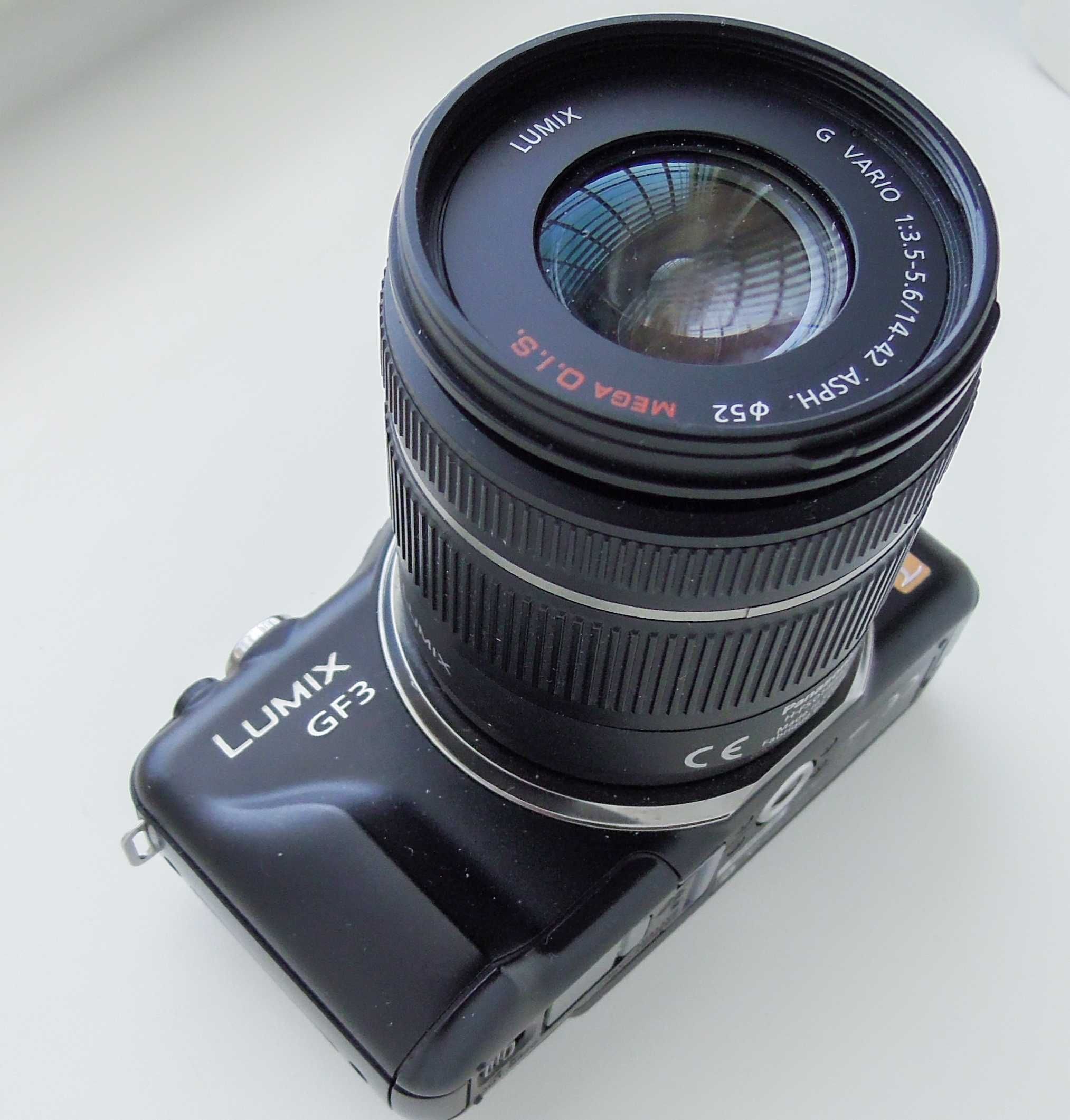 Panasonic Lumix GF3 с объективом Lumix 14-42mm