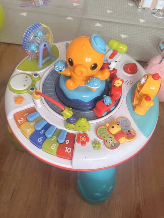 Stolik edukacyjny, intereaktywny