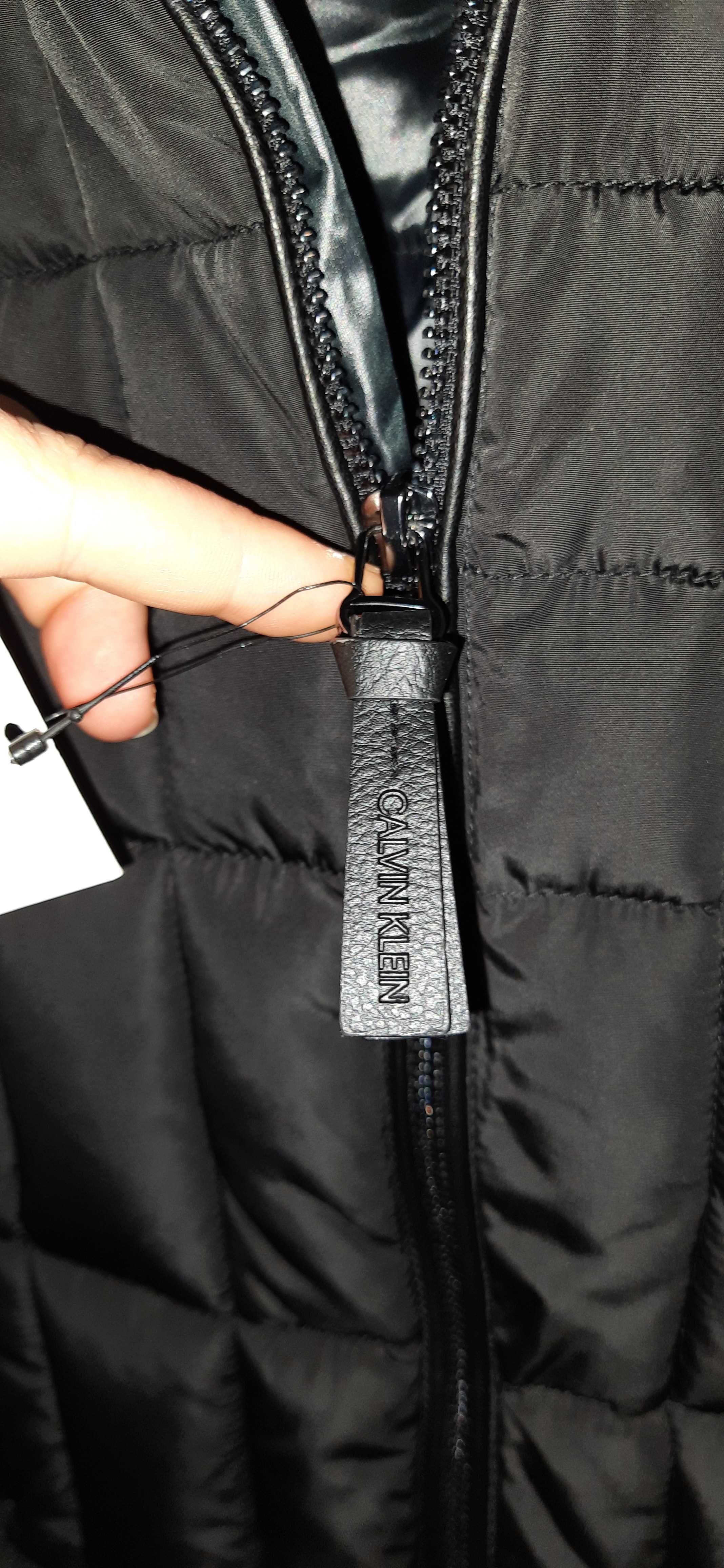 Новий пуховик CALVIN KLEIN Оригінал із США р. S-М + є шапка