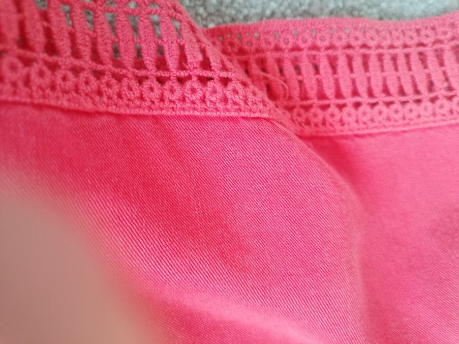 Vestido fluido, cor vermelho coral, tS
