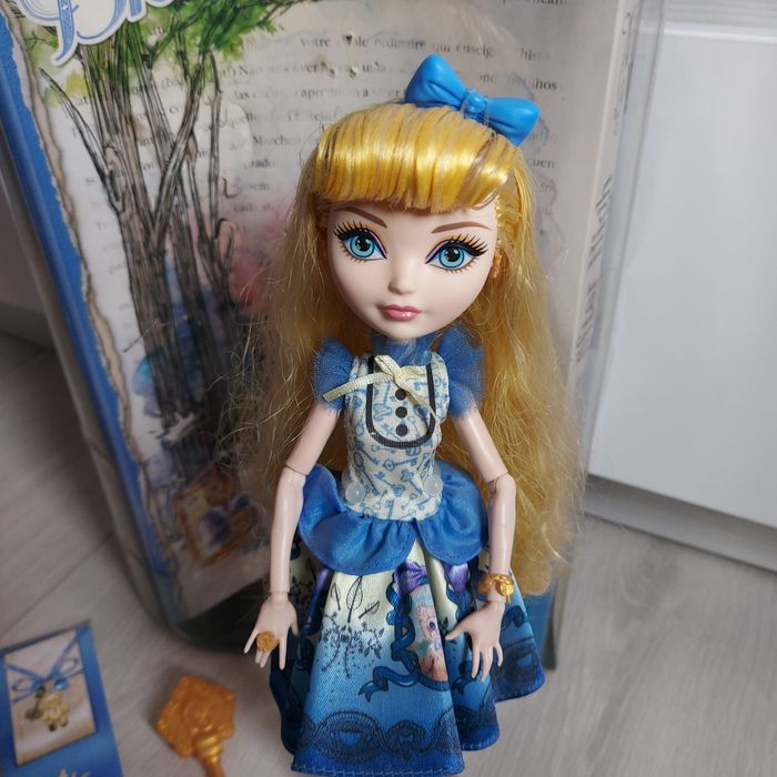 Лялька кукла Евер афтер хай Ever After High Blondie Locks Блонді Локс