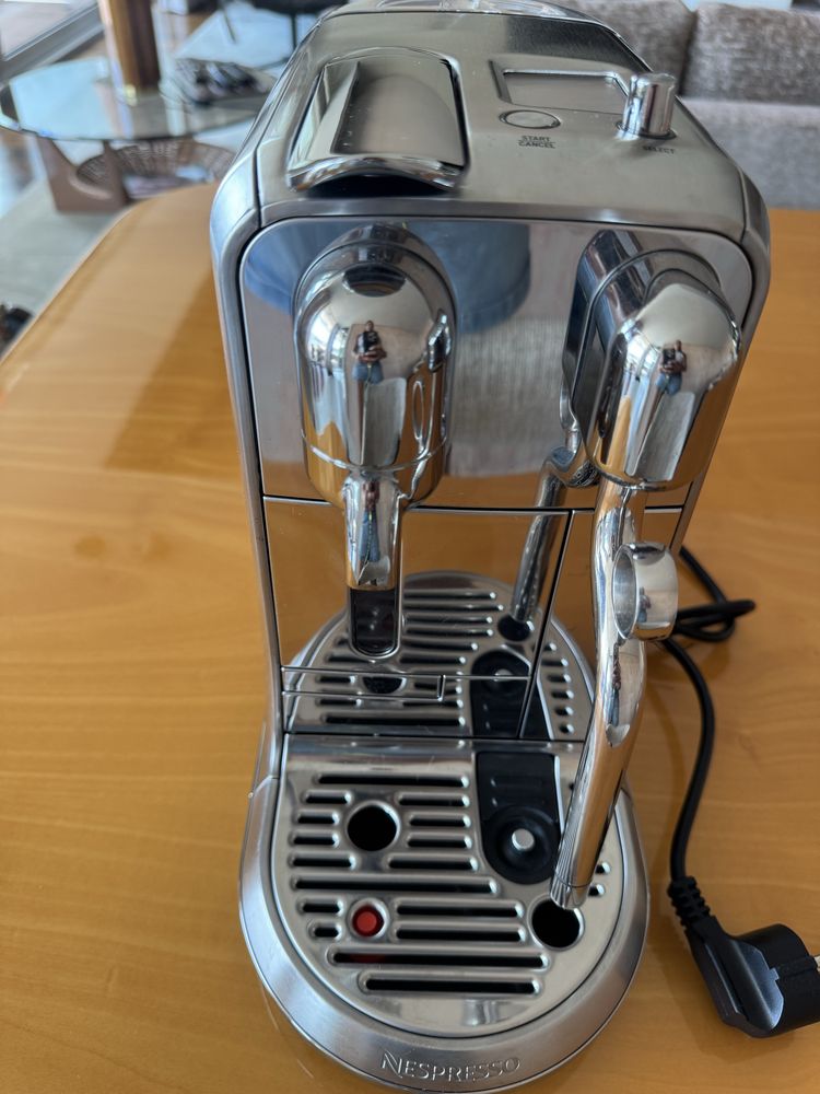 Maquina de café Nespresso