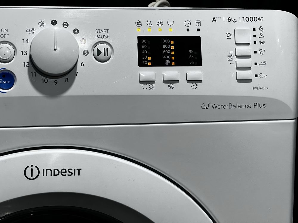 6 кг А+++ 1000 об стиральная машина INDESIT bwsa61053. Доставка